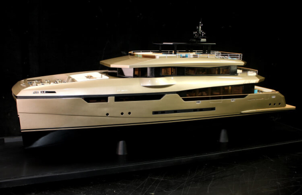 Super yacht model