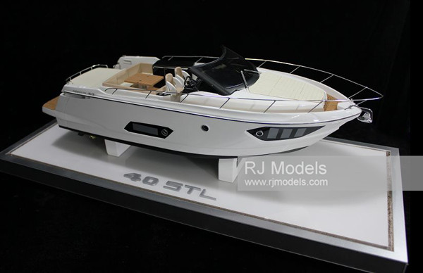 Absolute 40 STL Yacht - Absolute Yacht Spain
