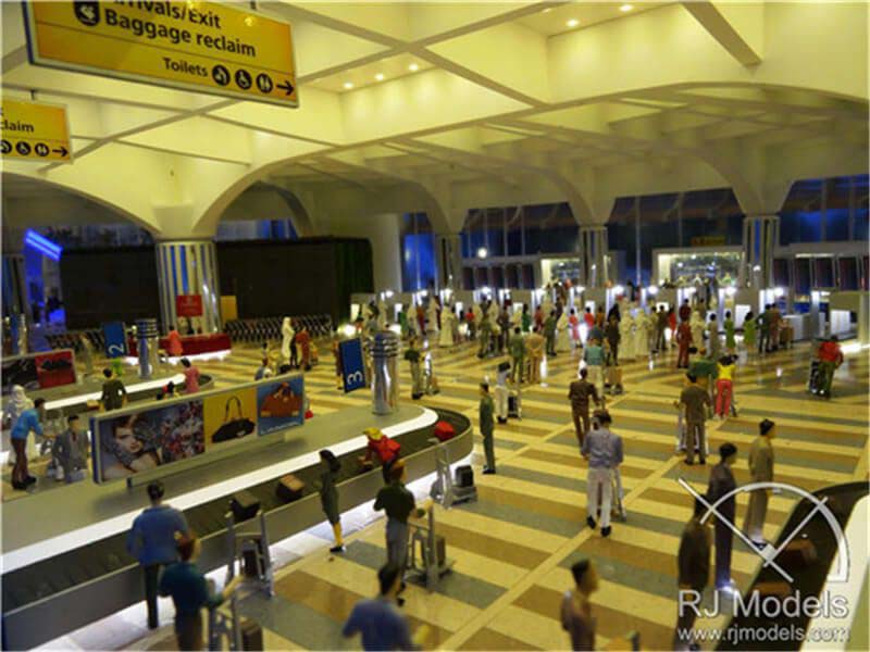 Dubai Airport Shopping Mall, Dubai.