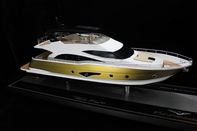 yacht model