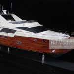 GLORIOUS YACHTS 1:68 - 1