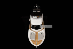 Monte Carlo Yachts MCY 65 1:30 - 2