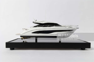 Princess V55, 1:30 - 1