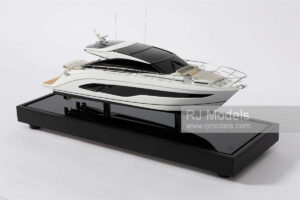 Princess V55, 1:30 - 2