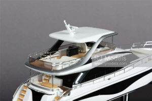 Princess Y72 Yacht Model, 1:60 - 3