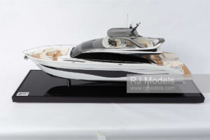 Princess Yacht, S80, 1:16 - 2
