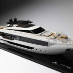 Ferretti Yacht 1000, 1:30 - 3